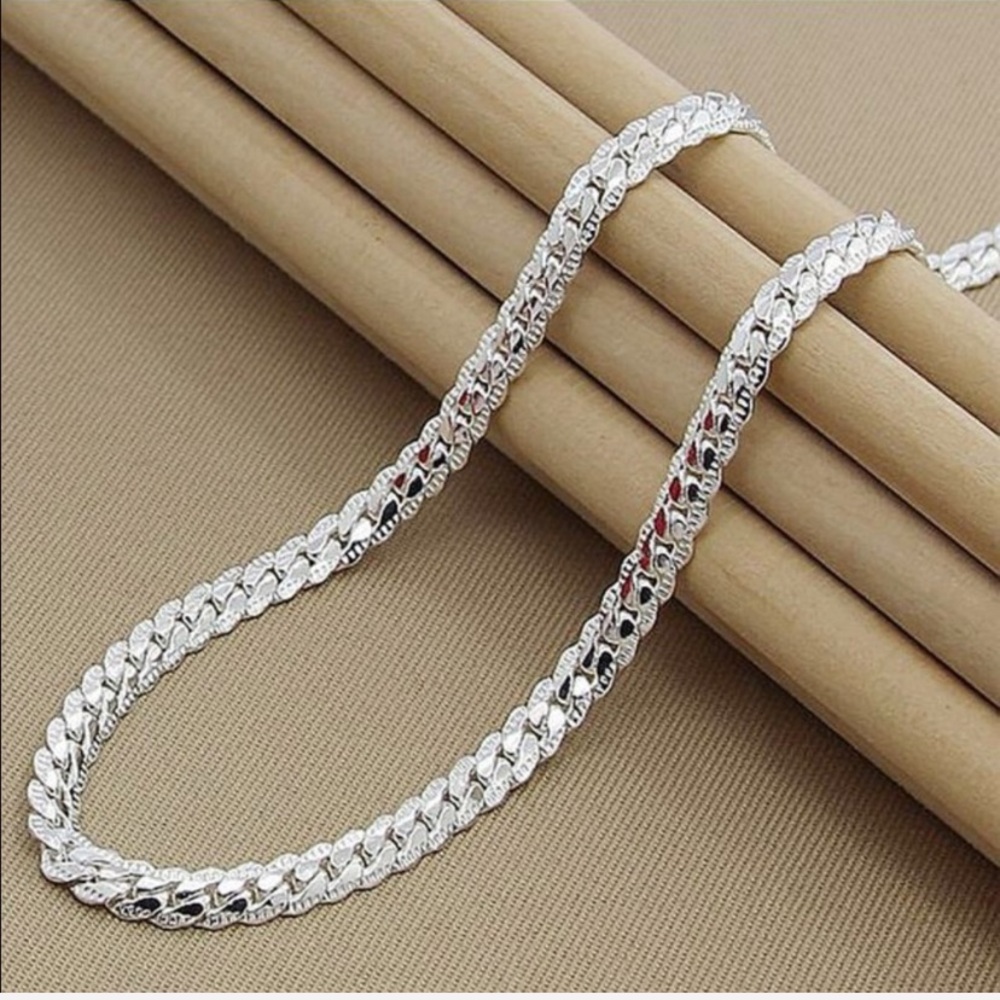 Silver Plated snake necklace/chain - Picture 3 of 8